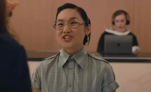 《穿普拉达的女王2》新角色“秦舟”引争议,亚裔命名与造型遭质疑 情报图 《穿普拉达的女王2》新角色“秦舟”引争议,亚裔命名与造型遭质疑 情报图